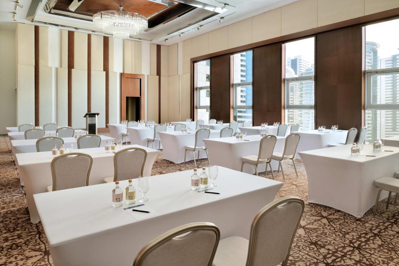 Delta Hotels By Marriott City Center Доха Екстер'єр фото Meeting room