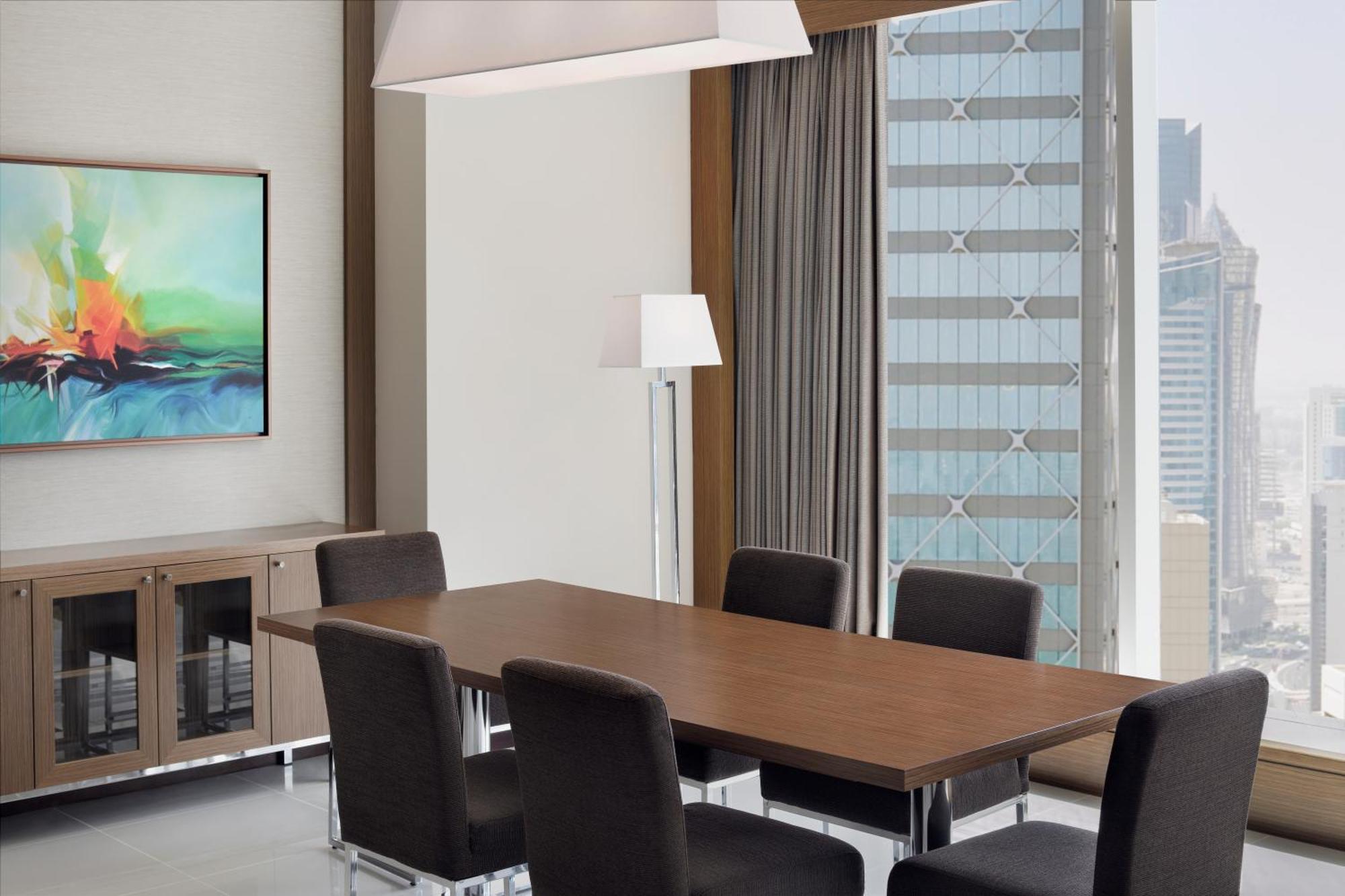 Delta Hotels By Marriott City Center Доха Екстер'єр фото A meeting room at the Four Seasons Hotel, Bangkok