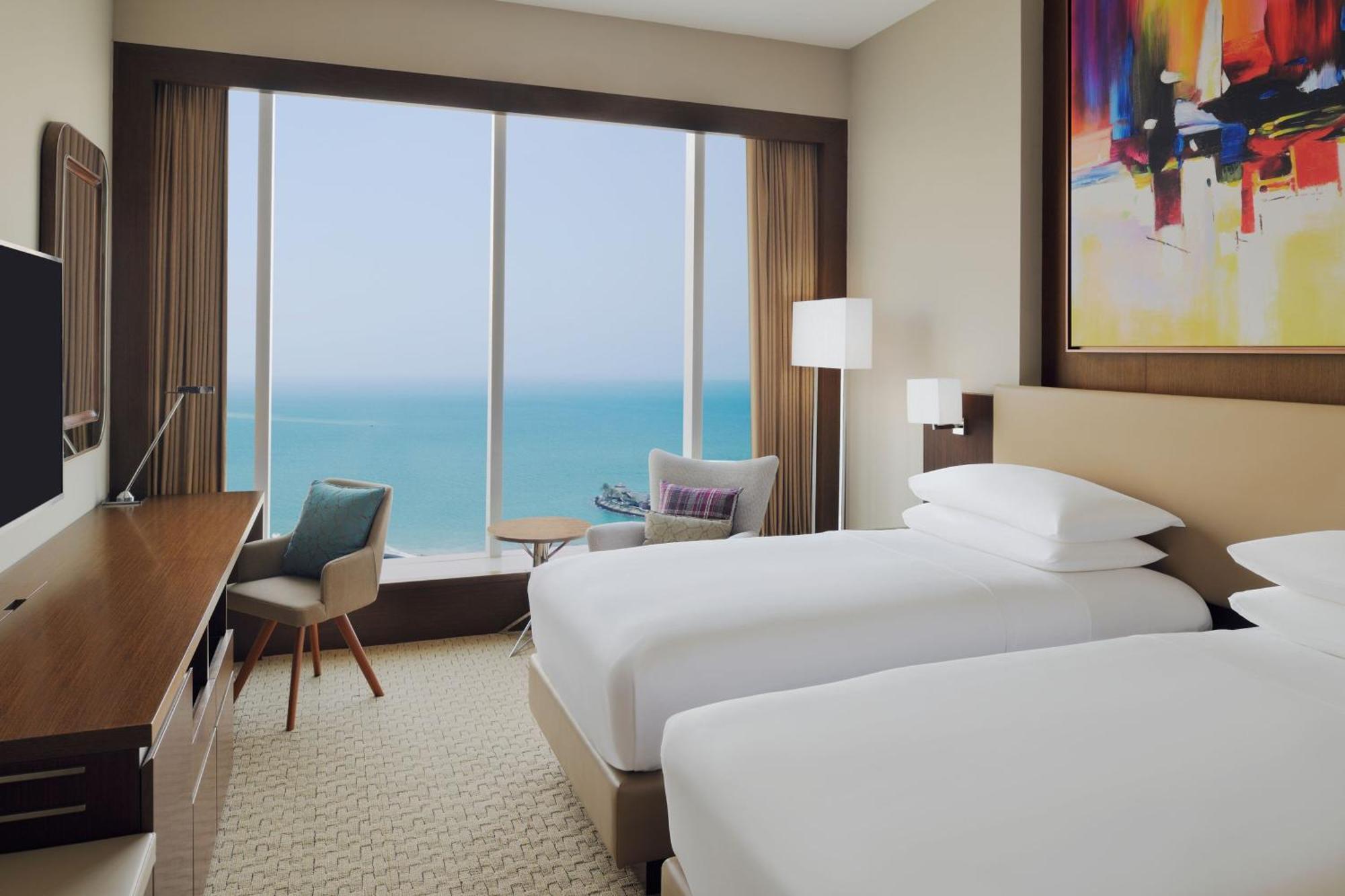 Delta Hotels By Marriott City Center Доха Екстер'єр фото Deluxe Room