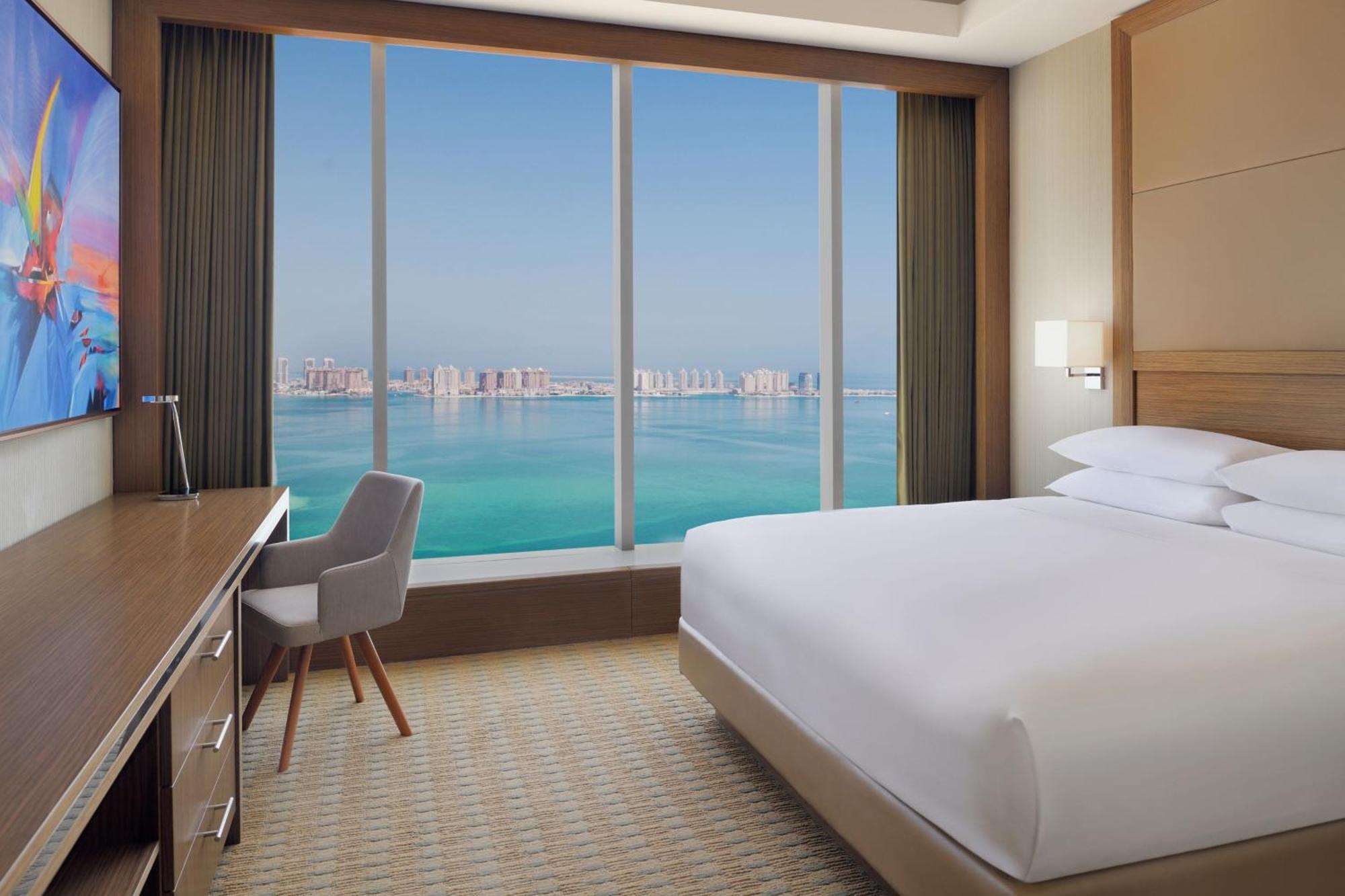 Delta Hotels By Marriott City Center Доха Екстер'єр фото A guest room at the hotel